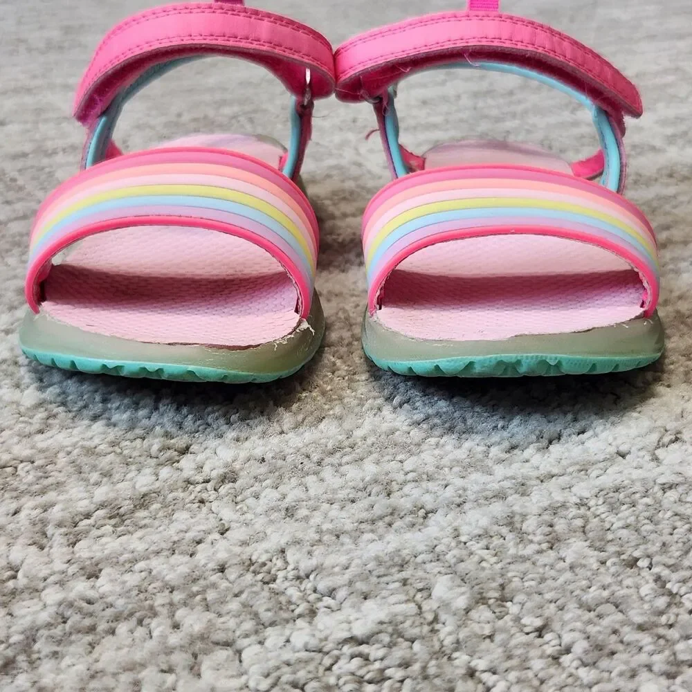 Carter's girl's light-up rainbow sandals size 12 - Picture 4 of 9